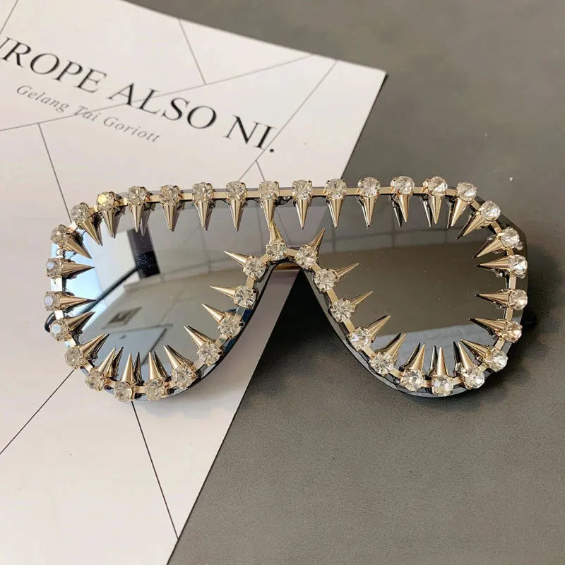 Steampunk Nail Diamond Oversized Sunglasses For Women Luxury Punk Rhinestones One Piece Sun Glasses Men Hip Hop Shades Eyewear