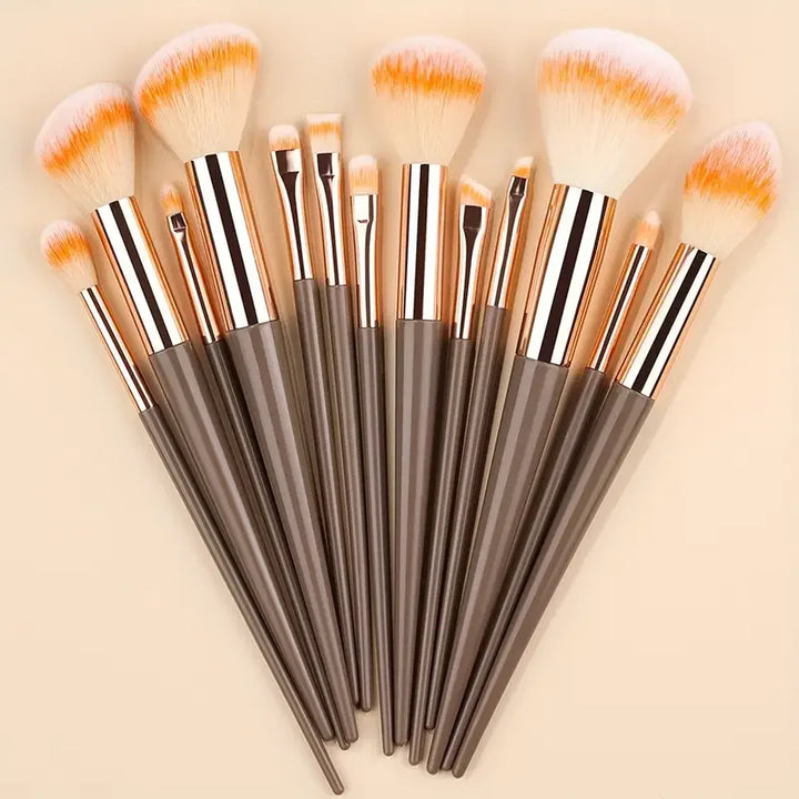13PCS Fluffy Makeup Brush Set