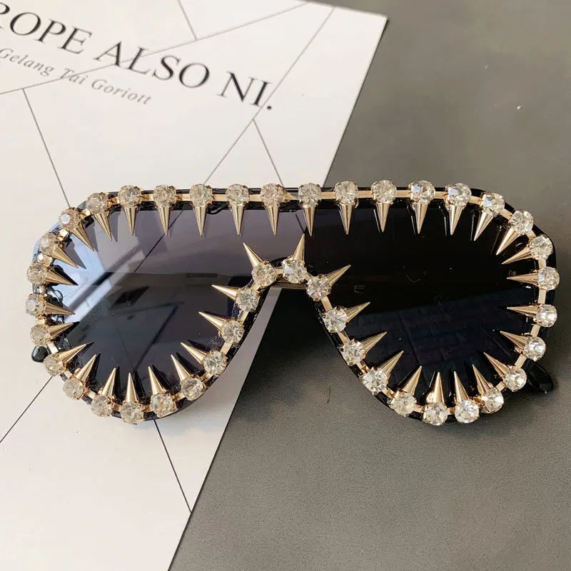 Steampunk Nail Diamond Oversized Sunglasses For Women Luxury Punk Rhinestones One Piece Sun Glasses Men Hip Hop Shades Eyewear