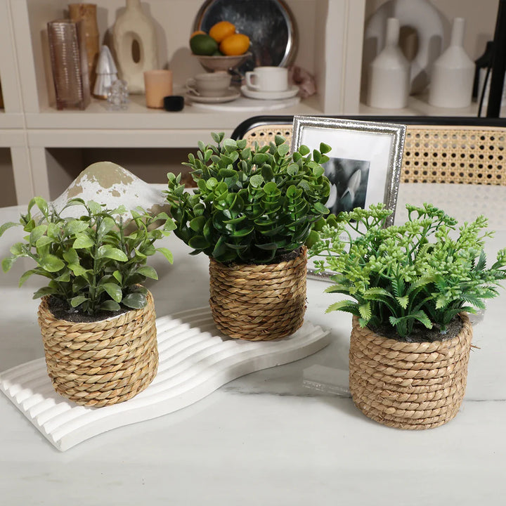 XIYA Artificial Eucalyptus Potted Plant