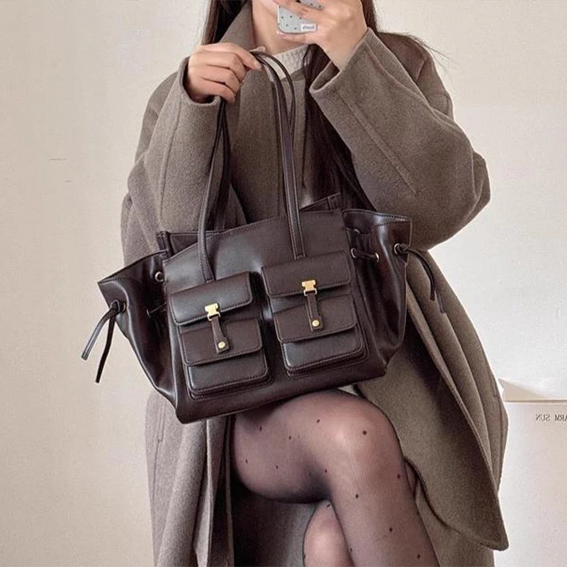 Luxury Brand Silver Buckle Fashion Genuine Leather Handbag New Large Capacity Tote Bag Designer Women's Commuter Shoulder Bag