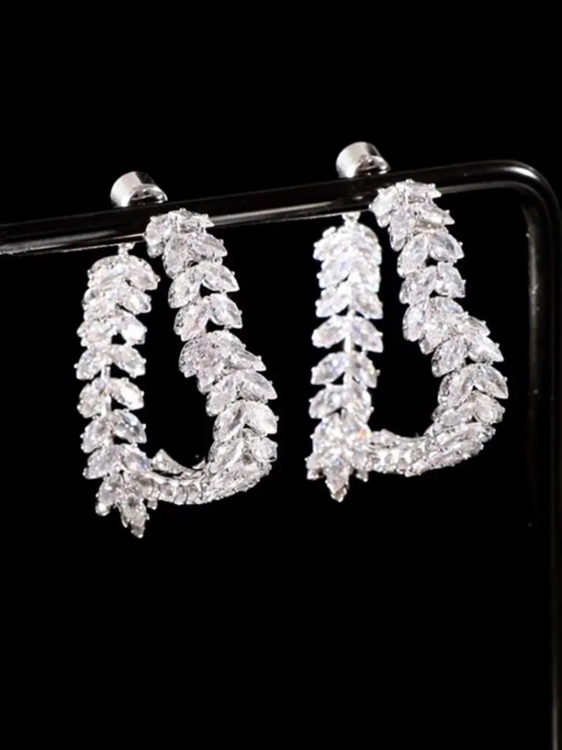 2024 French new design fashion jewelry silver plated luxury zircon love wheat earrings elegant women wedding party accessories