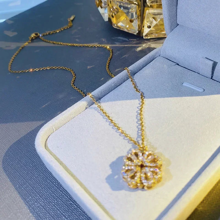 Small and Versatile Light Luxury No Fading Four Leaf Clover Lucky Heartdetachable Pendant Two Fashionable Collarbone Chains