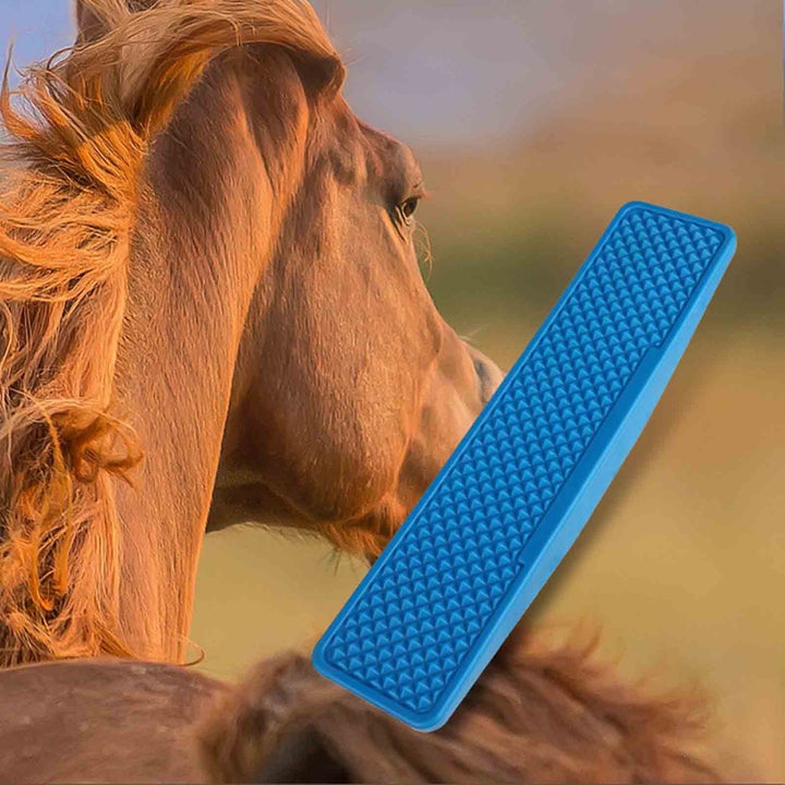 Soft Silicone Horse Grooming Brush, Horse Bath Brush, Removes Dead Skin Keeps Coat , Equestrian Tool, Rubber Shampoo Soothing Comb Scrubber for Horse Massaging Random Color