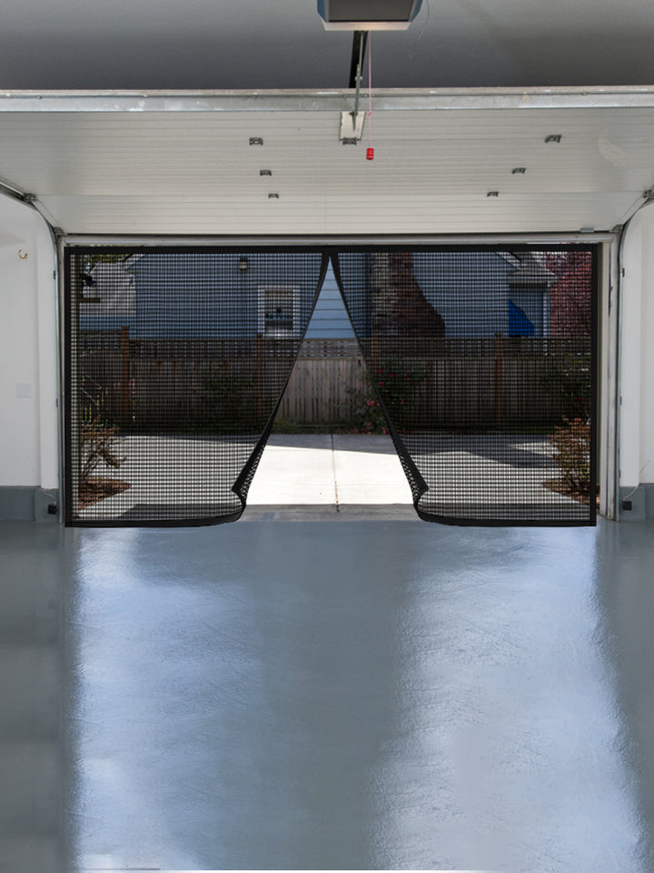 VEVOR Garage Door Screen 16 x 7 ft for 2 Cars 5.2 lbs Heavy-Duty Fiberglass Mesh for Quick Entry Self Sealing Magnet Retractable