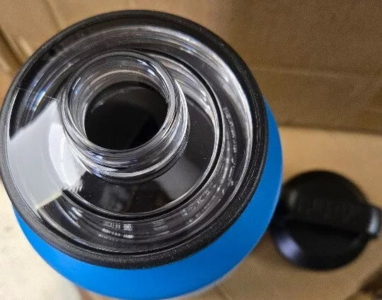 New! Yeti Rambler 36 oz Stainless Bottle Maximum Insulation With Chug Cap