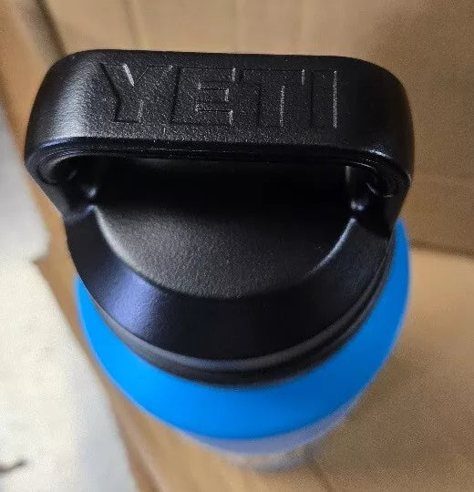 New! Yeti Rambler 36 oz Stainless Bottle Maximum Insulation With Chug Cap