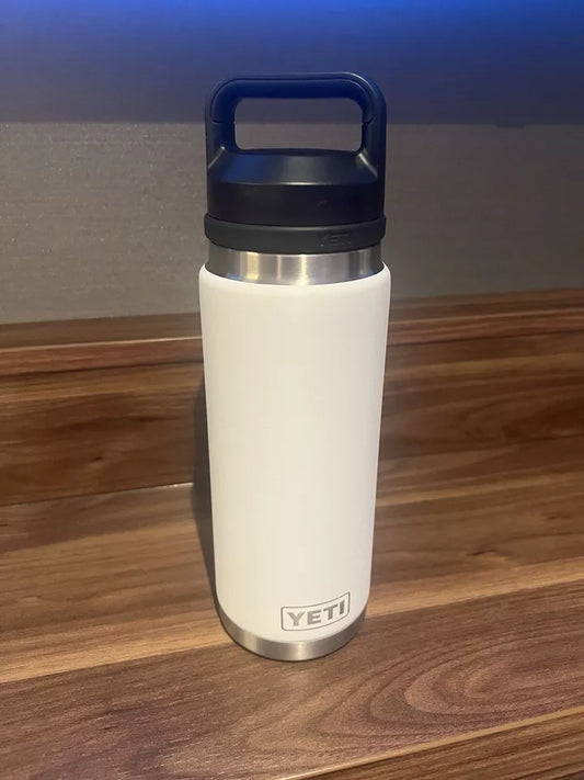 Carnival Cruise Celebration White Yeti Rambler 26oz Bottle With Chug Cap