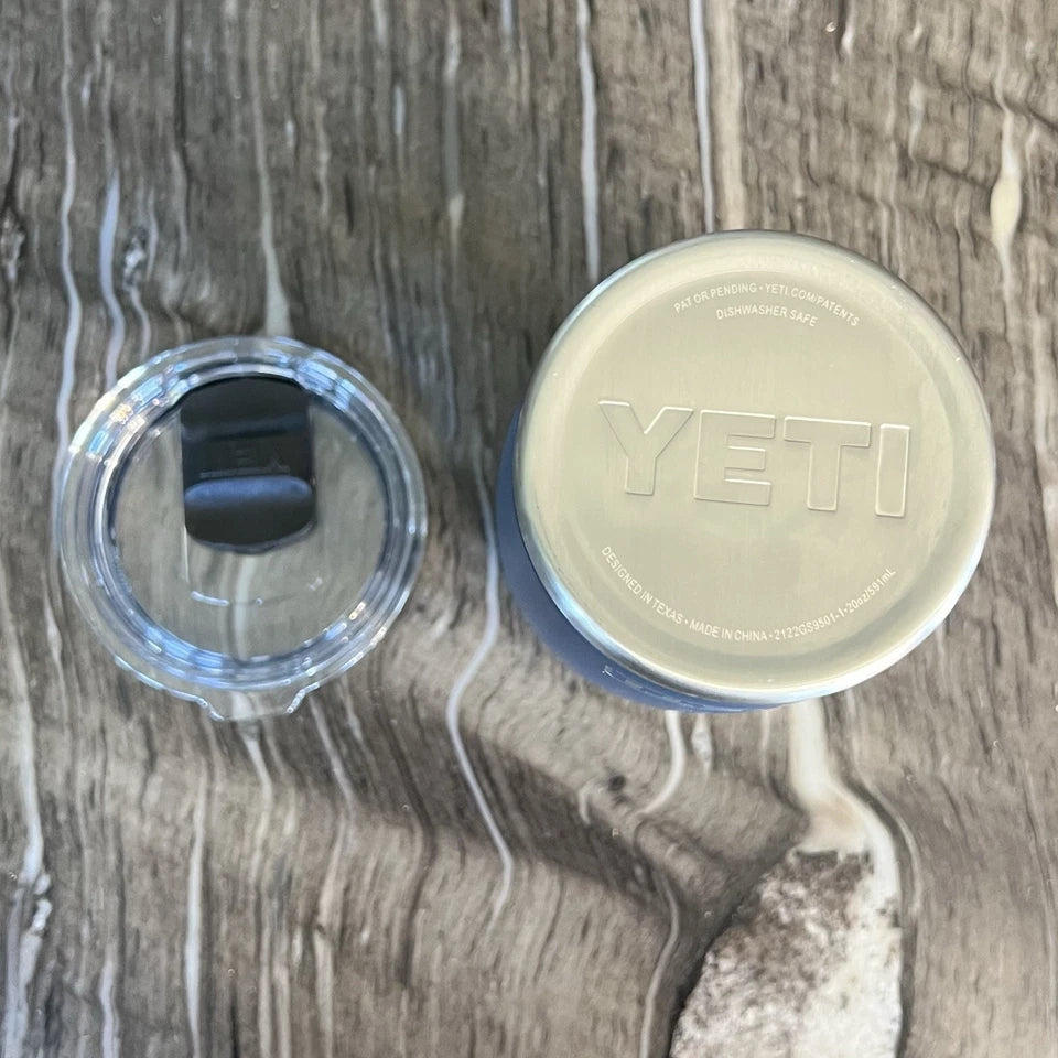 YETI 20 Oz Rambler Tumbler Navy MAGSLIDER Lid Austin Keep It Wild Never Used