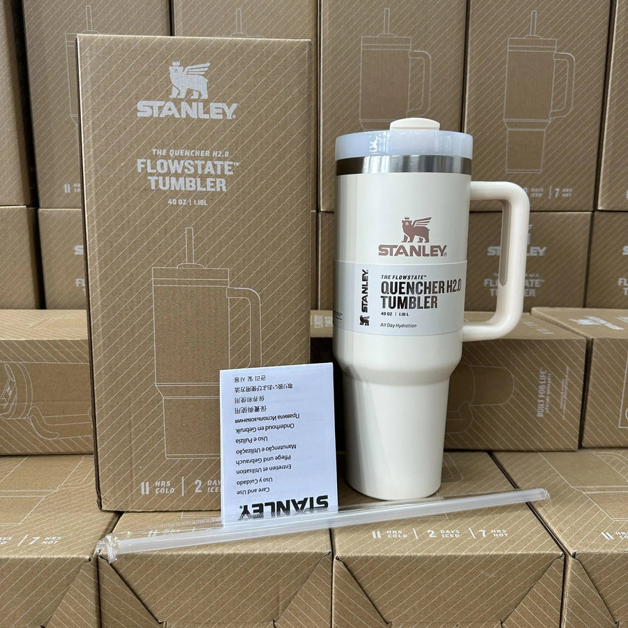 Stanley Adventure Quencher 40oz Cream